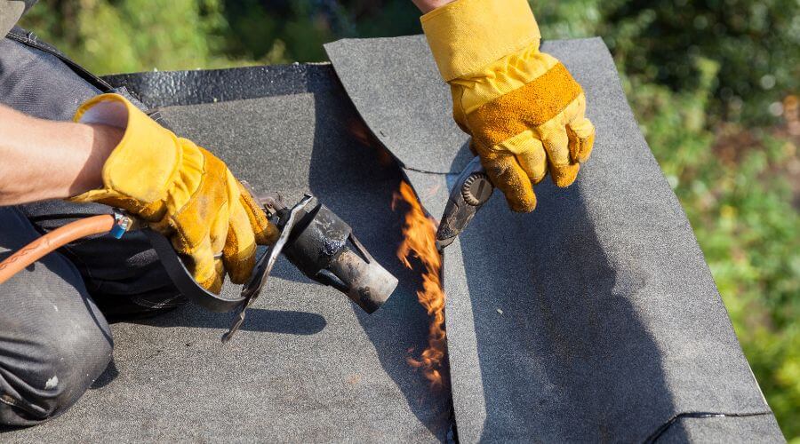 Professional residential roofers in Millersburg, IN